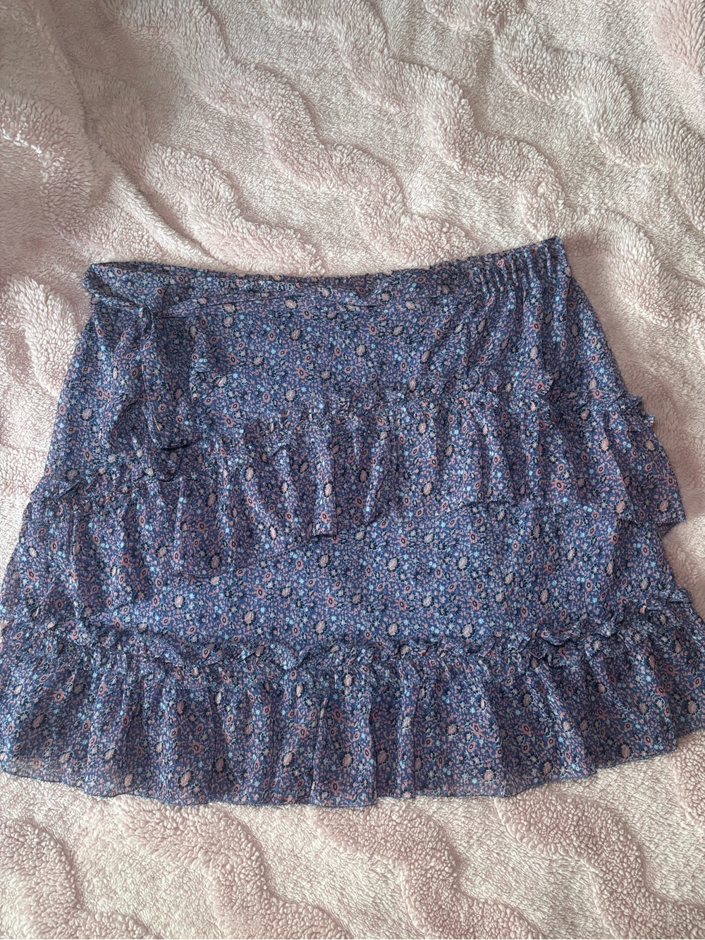 American Eagle Blue Floral Tiered Ruffle Mini Skirt
